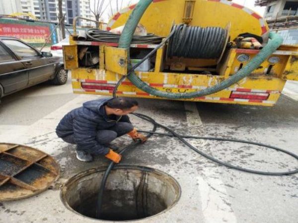 浦东新区疏通管道电话号码（浦口管道疏通电话）